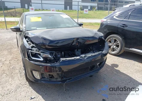 2013 Volkswagen Jetta Gli Autobahn W/Nav z USA, uszkodzony, nr VIN 3VW4S7AJ2DM286526